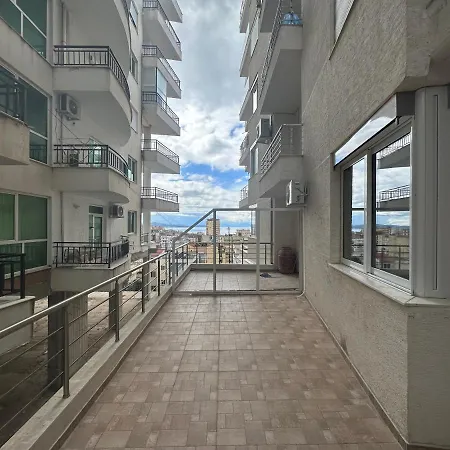 Stella Apartment *